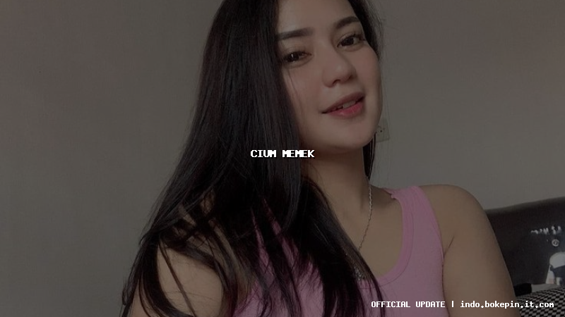cium memek