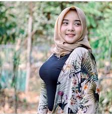 !!Bocoran::: host avtub viral omek — Fakta